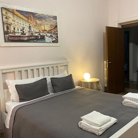 Emi House Re Di Roma , Intero Appartamento - 80 Mq エクステリア 写真