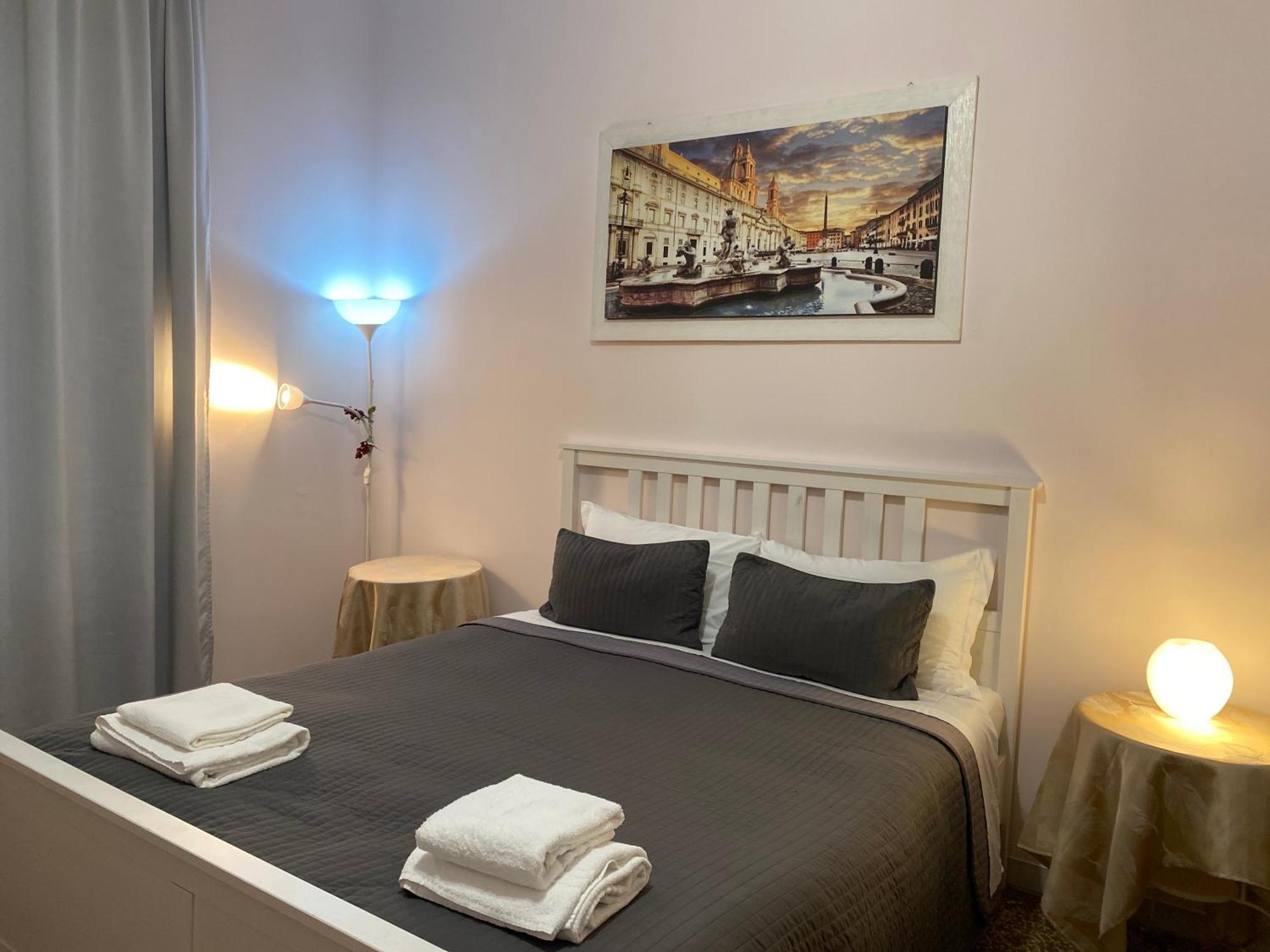 Emi House Re Di Roma , Intero Appartamento - 80 Mq エクステリア 写真