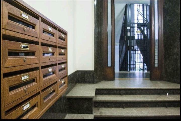 Emi House Re Di Roma , Intero Appartamento - 80 Mq エクステリア 写真